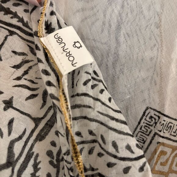 Flowy white black and gold gauzy large wrap scarf with tassels - Picture 6 of 8